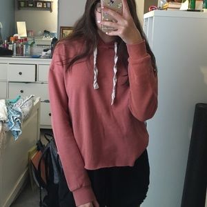 HOODED LONG SLEEVE